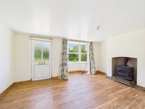 Dining Room- click for photo gallery